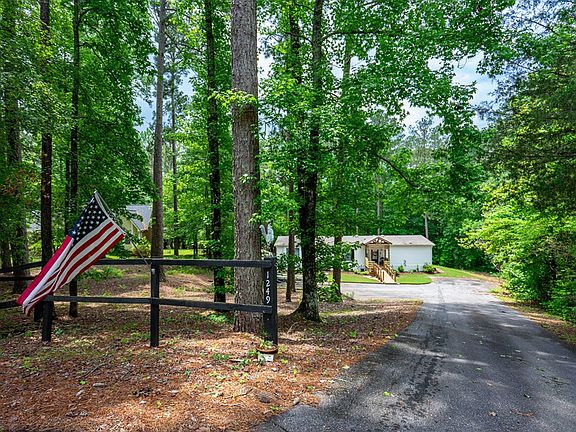 4th image of 1249 County Road 446