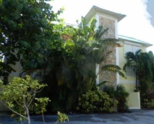 3rd image of 1708 S Ocean Blvd #20