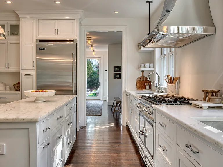 28 South Dr — Photo 10