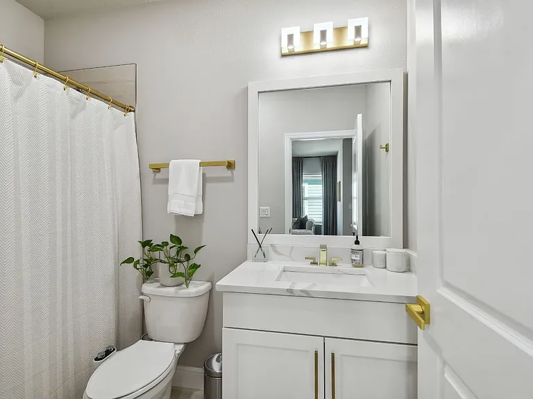 3814 W De Leon St #2 — Photo 30