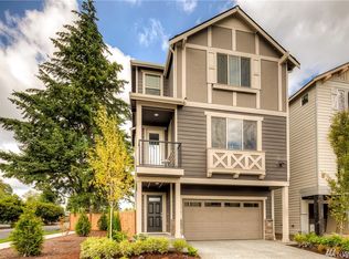 21028 2nd Ave W #12, Lynnwood, WA 98036