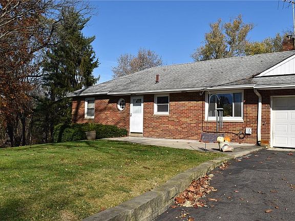 2nd image of 333 Portage Trail Ext W