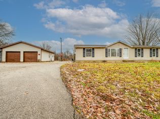 90639 52nd St, Decatur, MI 49045