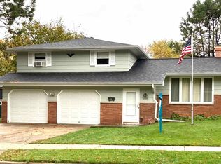 1433 Russell St, Green Bay, WI 54304