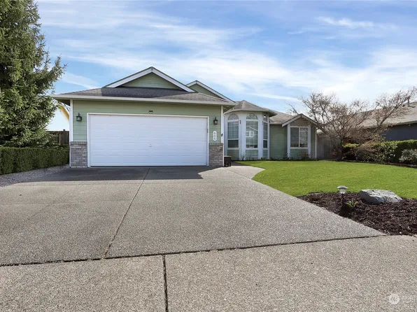 606 Callendar St NW, Orting, WA 98360