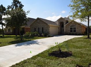 304 Bentwood, Montgomery, TX 77356