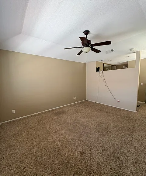 21441 Firwood — Photo 8