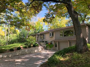 936 Lawton Pl, De Pere, WI 54115