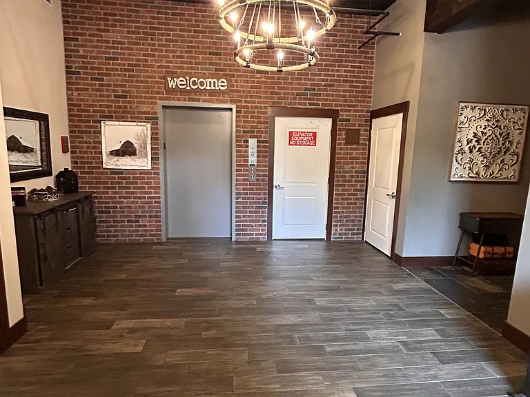 EMORY LOFTS — Photo 13