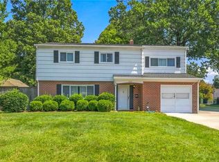 528 Holbrook Rd, Virginia Beach, VA 23452