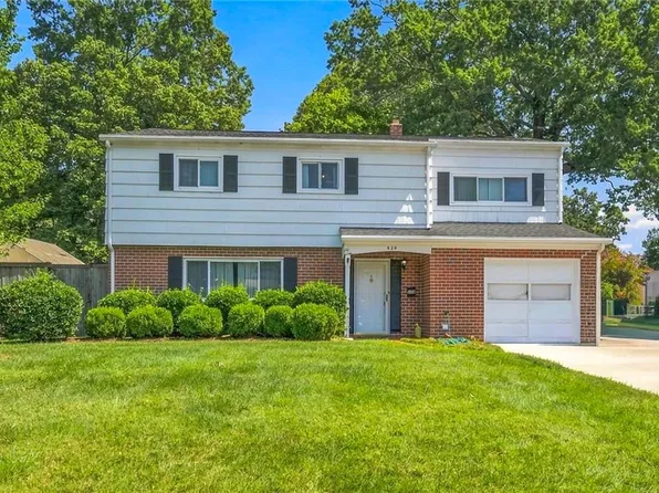 528 Holbrook Rd, Virginia Beach, VA 23452