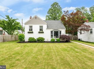 808 Scotia Rd, Philadelphia, PA 19128