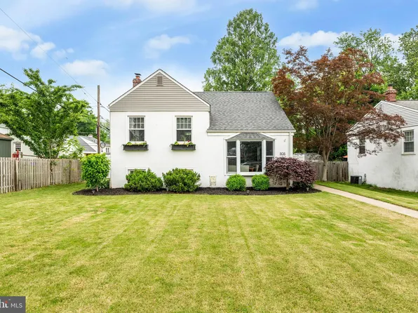 808 Scotia Rd, Philadelphia, PA 19128