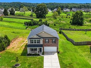 155 Rebecca Ave, Lexington, NC 27295