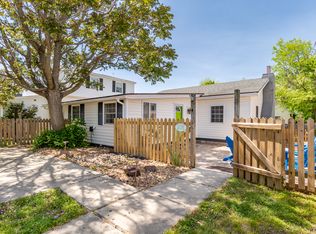 103 Lighthouse Dr, Hampton, VA 23664