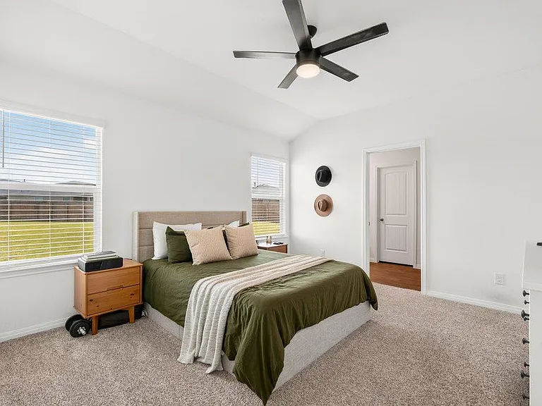 151 Galanthus Ct — Photo 11