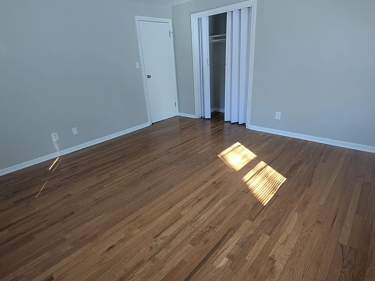 641 Newhall St #1RR — Photo 3