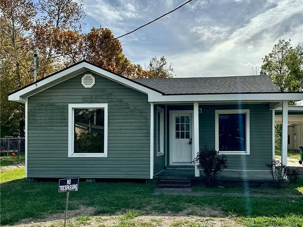 793 Fiegel St, Sulphur, LA 70663