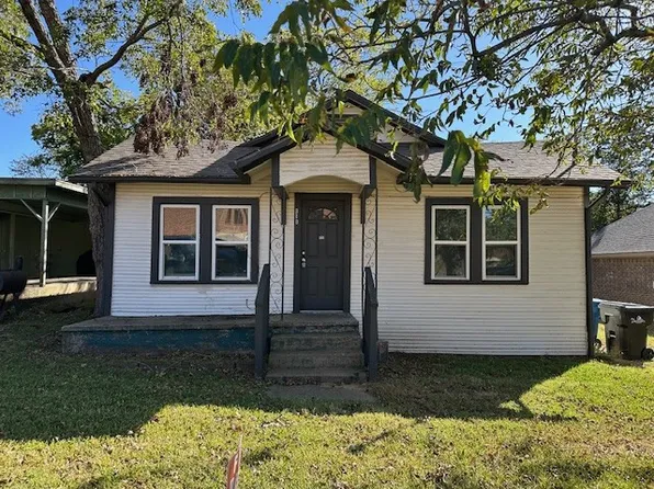 310 W Heron St, Denison, TX 75020