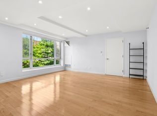 560 Carroll St APT 3C, Brooklyn, NY 11215