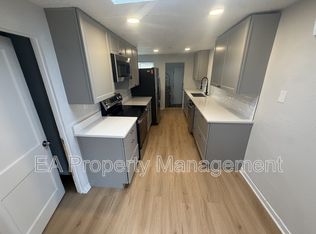 704 La Poblana Rd NW UNIT 1, Albuquerque, NM 87107