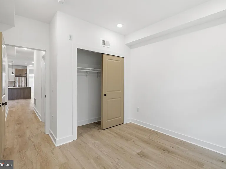 4312 Pennsgrove St #3 — Photo 15