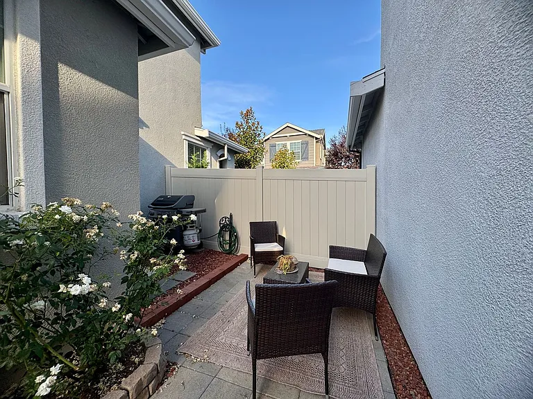 6192 Paseo De Gebhart — Photo 39