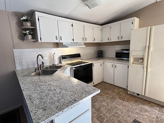 4th image of 5429 Maverick Ln