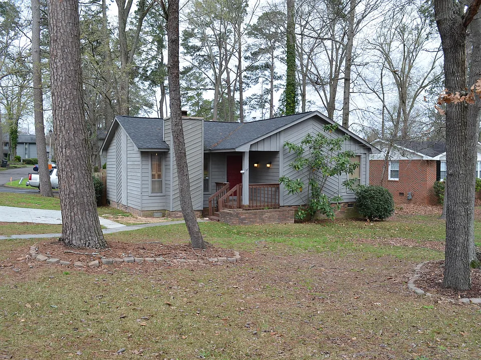 3101 Village West Dr