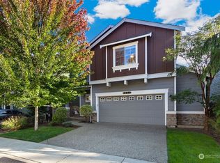 7633 NE 198th Pl, Kenmore, WA 98028