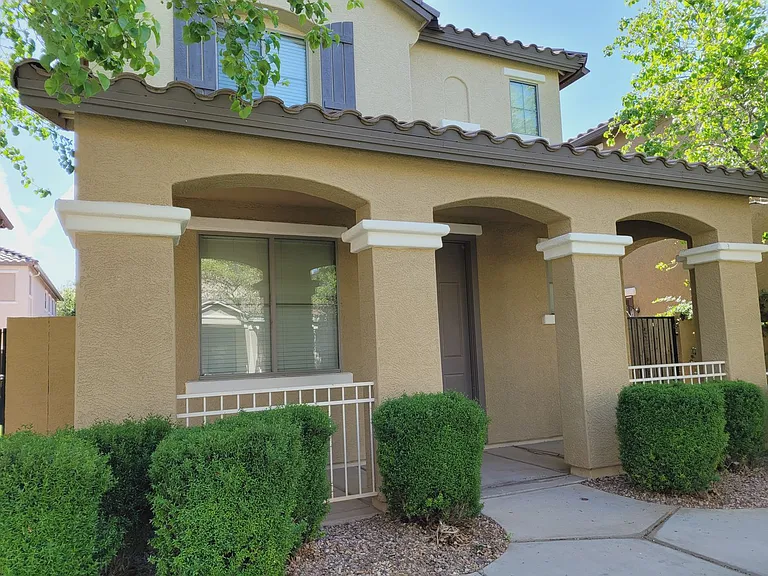 3816 E Trigger Way — Photo 1