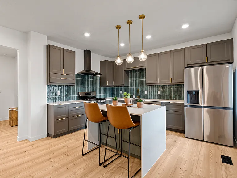 2641 S 7200 W — Photo 3