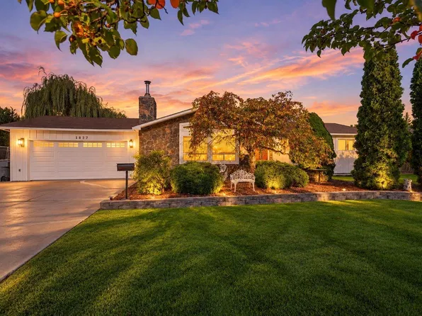 1827 McMurray Ave, Richland, WA 99354