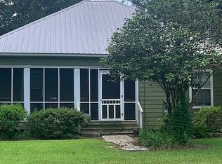 149 Tom Garner Rd, Mc Henry, MS 39561