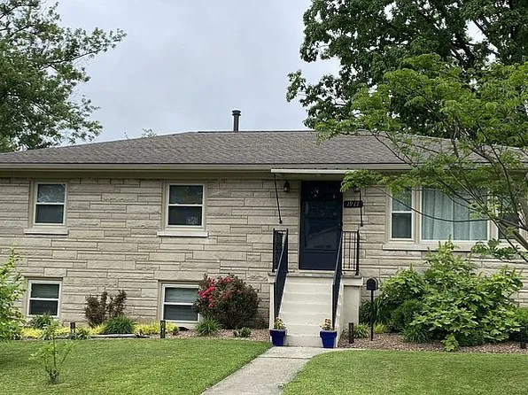 1917 Seven Pines Dr, Lexington, KY 40504