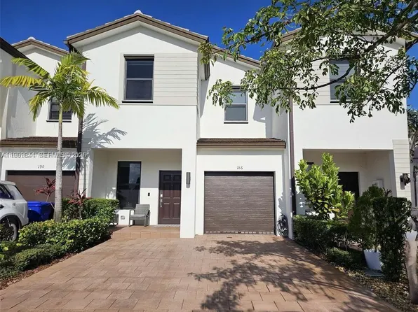186 SW 185th Ter, Pembroke Pines, FL 33029