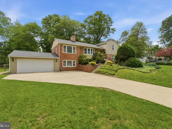 12719 Two Farm Dr, Silver Spring, MD 20904