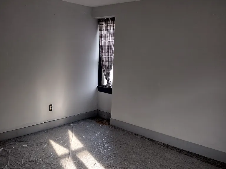 Bedroom #2 - 3rd Floor