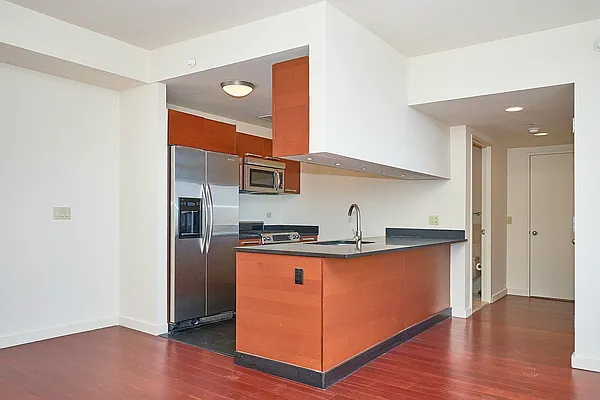 Rented by Keller Williams NYC | media 2