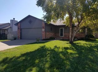 1505 W Basswood Dr, Andover, KS 67002