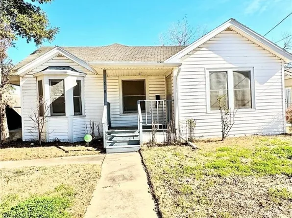 610 Avenue D, Victoria, TX 77901