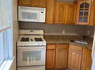 3 Lower Beacon St #1, Maynard, MA 01754