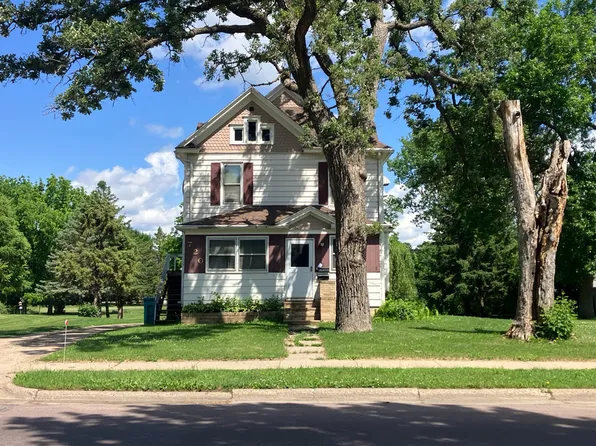720 State St N, Waseca, MN 56093
