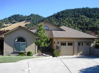 5989 Vista Rdg, Santa Rosa, CA 95409