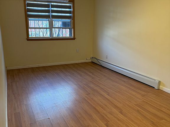 4th image of 209-41 41st Ave Floor 1