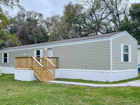 9530 Bentley Rd N #15, Creola, AL 36525