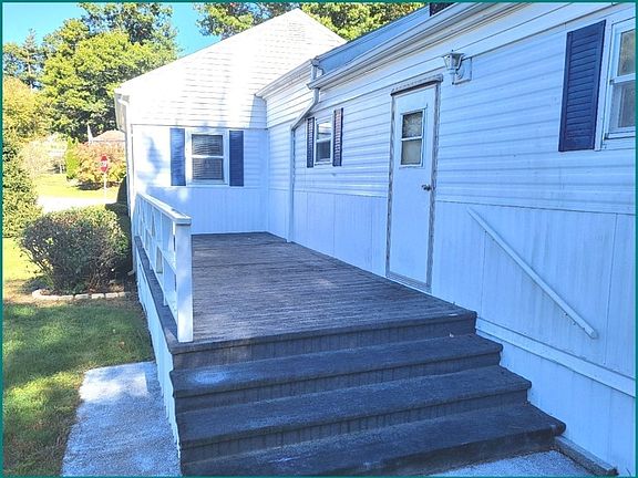 3rd image of 1 Ferndale Dr