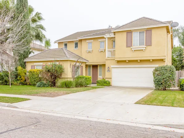 2563 Riviera Court, Tulare, CA 93274