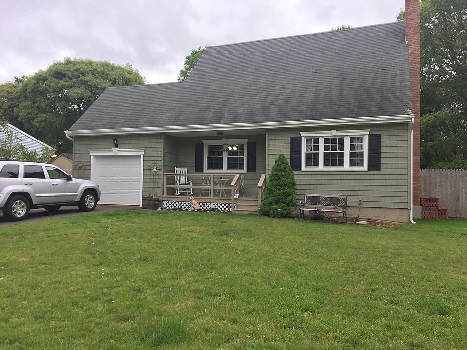 2nd image of 129 New Jersey Ave