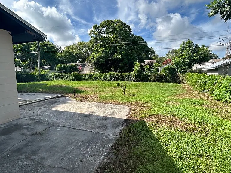 608 Cortez St — Photo 12